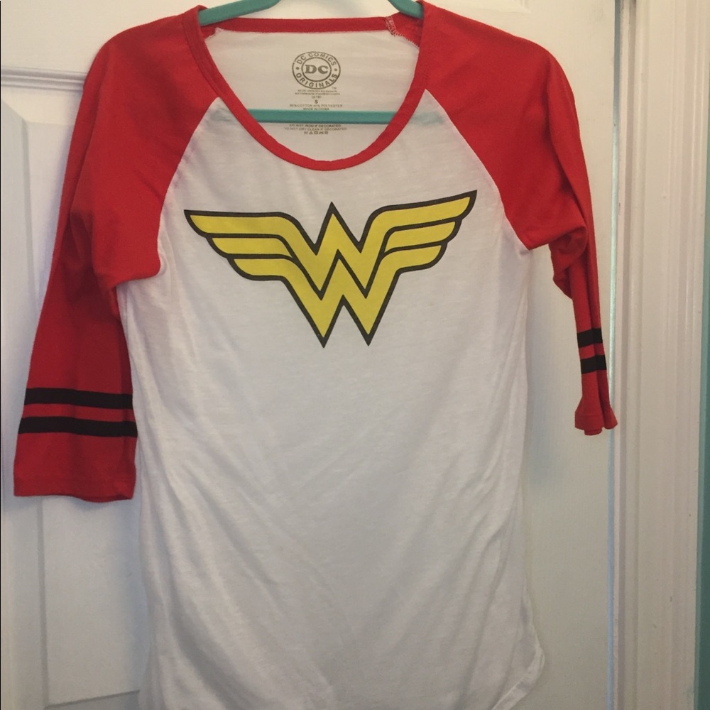 Wonder Woman Baseball tee
